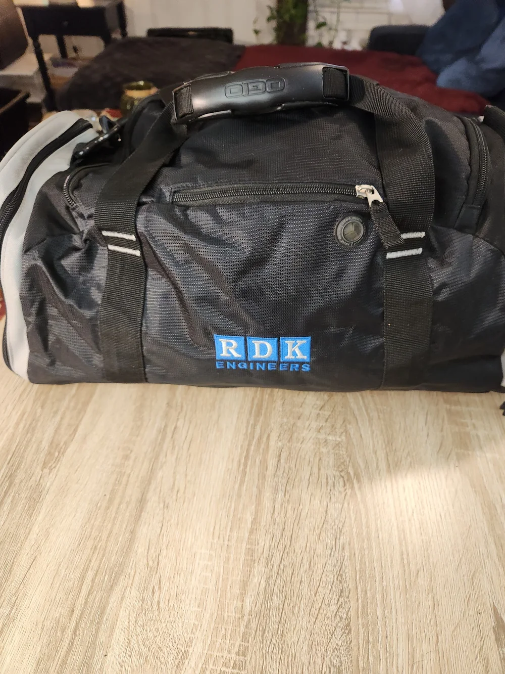 OGIO Men's Black and Gray Duffle Bag